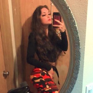 Meet your Posher, Ashton